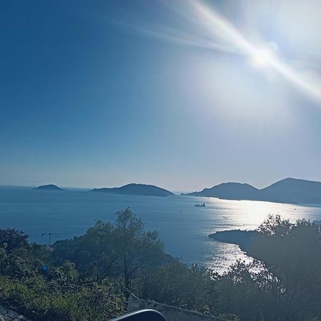 Appartement La Terrazza Di Ameglia Alta Extérieur photo