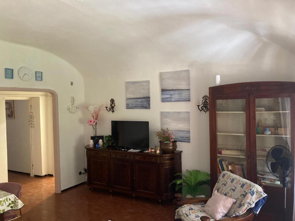 Appartement La Terrazza Di Ameglia Alta Extérieur photo