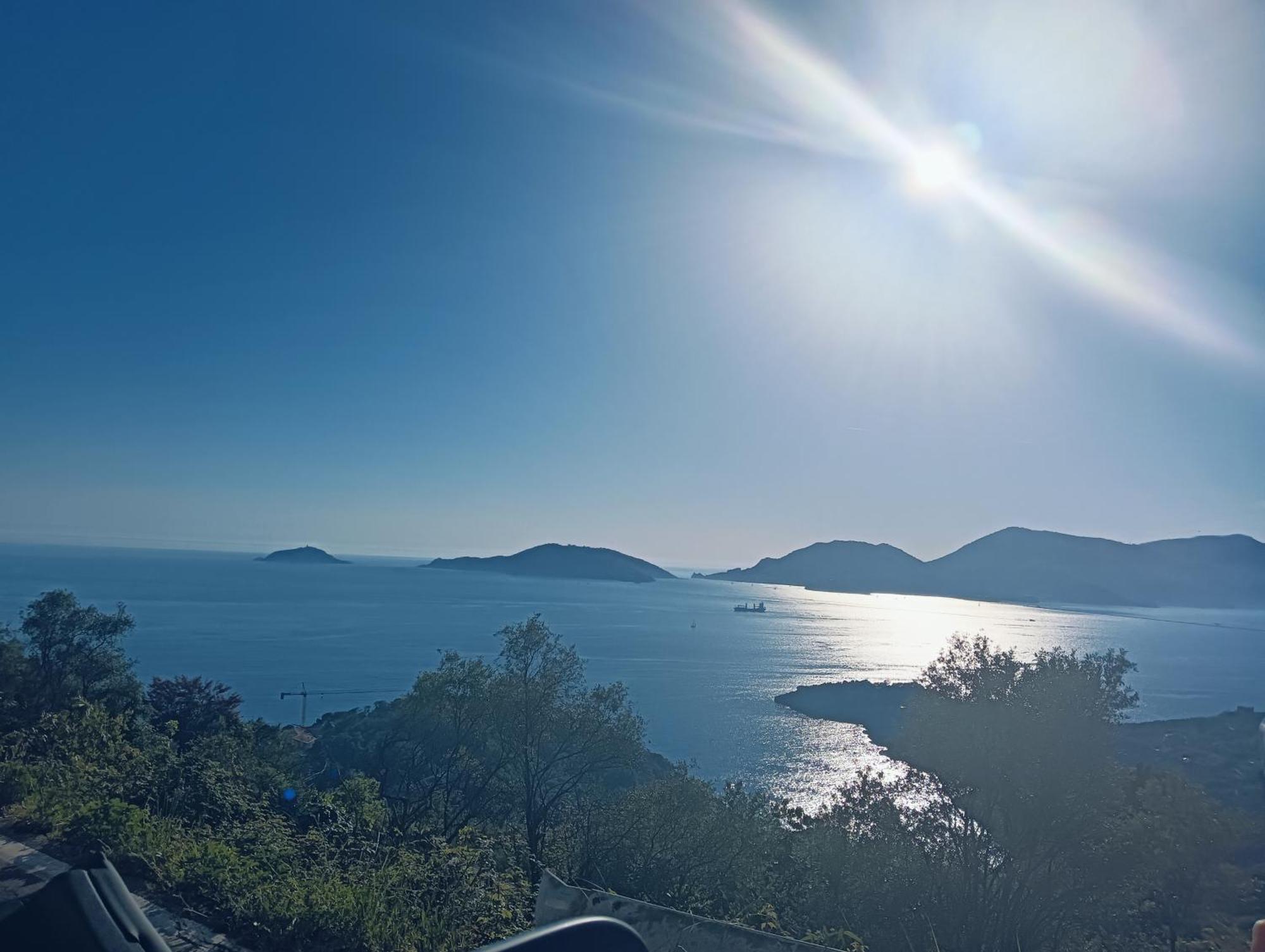 Appartement La Terrazza Di Ameglia Alta Extérieur photo